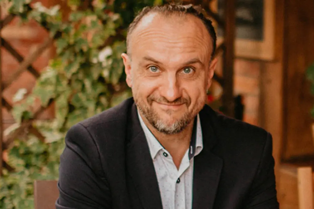 Marek Kościółek. aktor i reżyser z Teatrem Ósmego Dnia